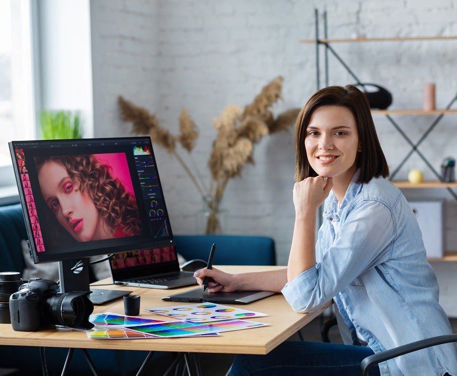 Toronto Based Retoucher